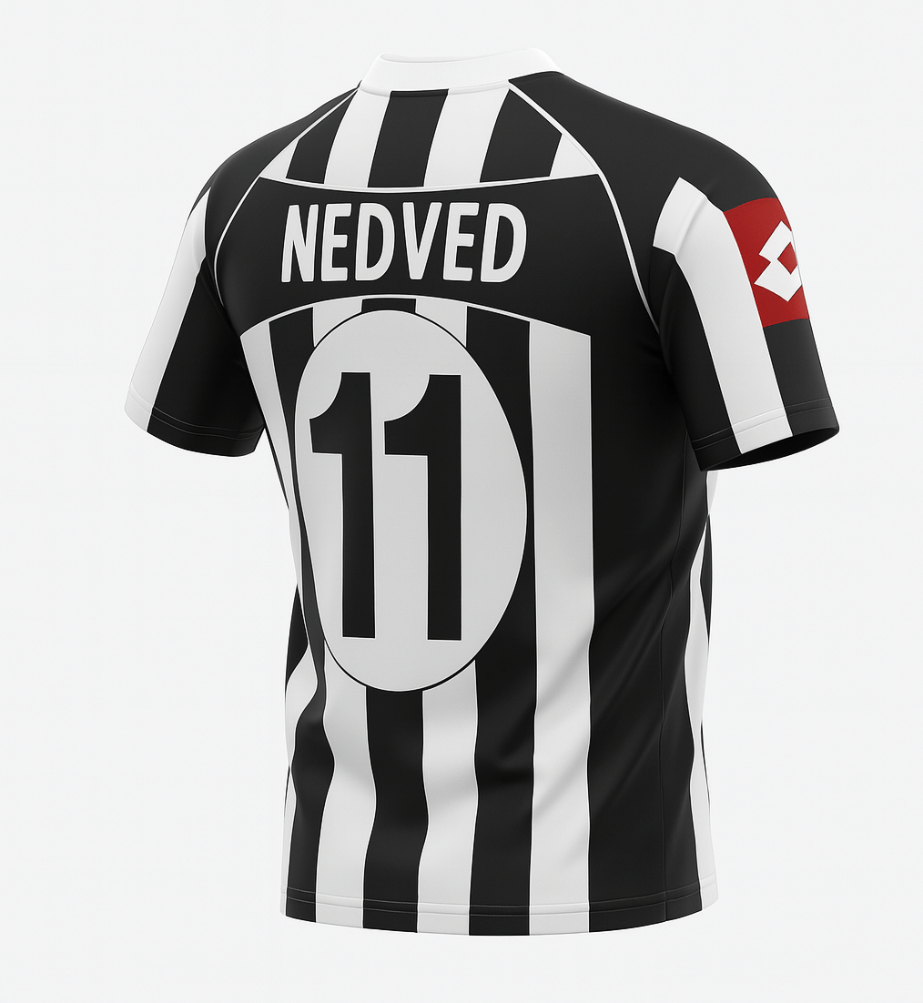2002–03 Juventus Home Nedved #11 (Feels Like New) - Size XL