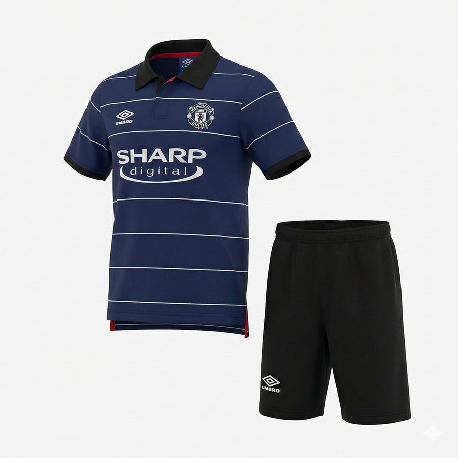 Manchester United Away 1999/2000 Kids Kit (Feels Like New) - Size 20