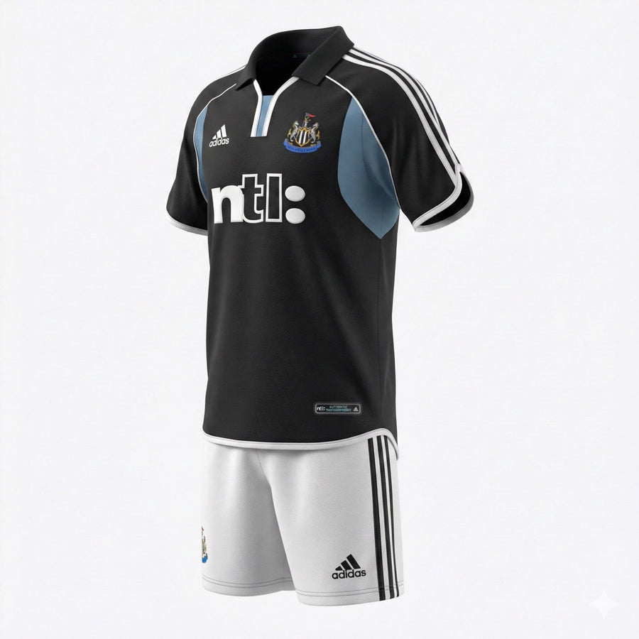 Newcastle United Away 2000/2001 Kids Kit (Feels Like New) - Size 22