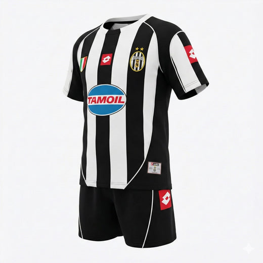 Juventus Home 2002/2003 Kids Kit (Feels Like New) - Size 18