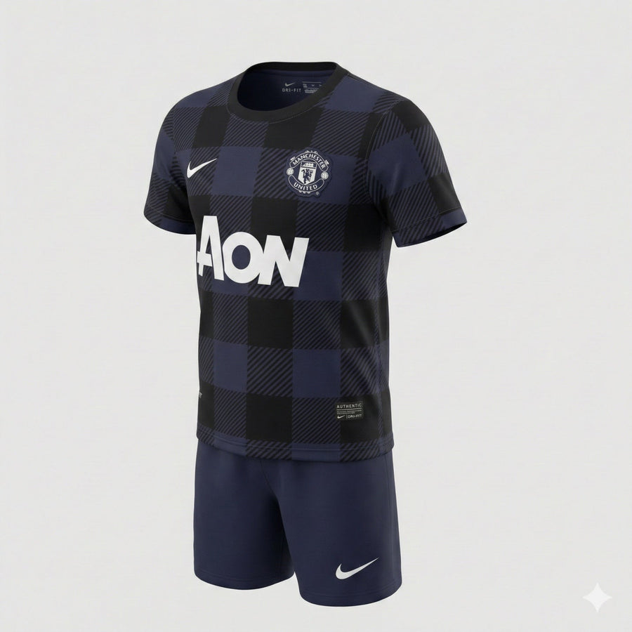 Manchester United Away 2012/2013 Kids Kit (New) - Size 20