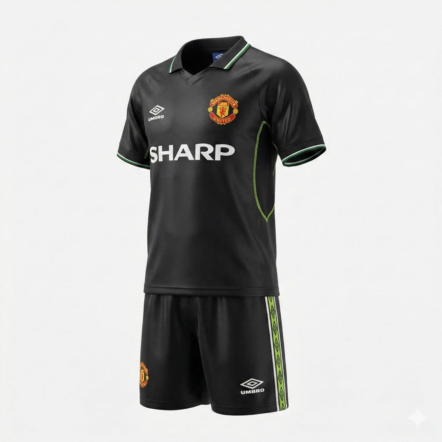 Manchester United Away 1998/1999 Kids Kit (Feels Like New) - Size 16