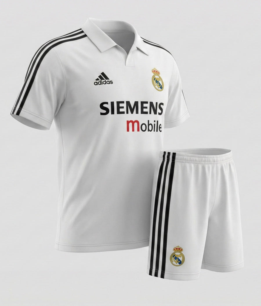 Real Madrid Home 2002/2003 Kids Kit (Feels Like New) - Size 22