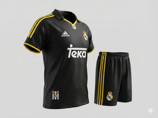 Real Madrid Away 1999/2000 Kids Kit (Feels Like New) - Size 20